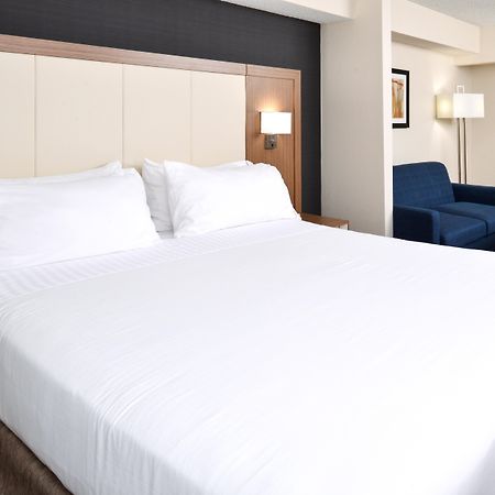 Holiday Inn Express Hotel & Suites Bonita Springs/Naples By Ihg Exterior photo