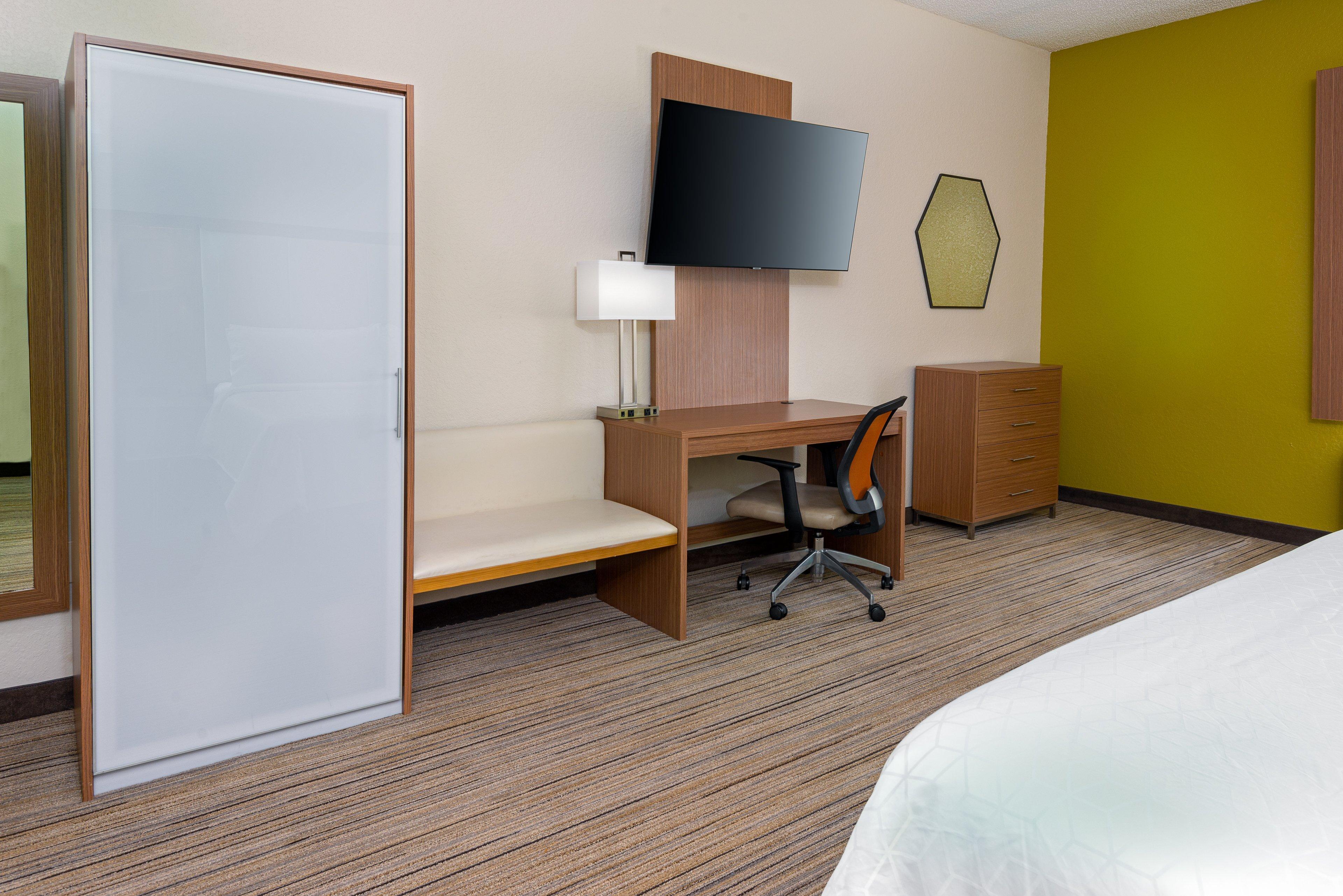 Holiday Inn Express Hotel & Suites Bonita Springs/Naples By Ihg Exterior photo