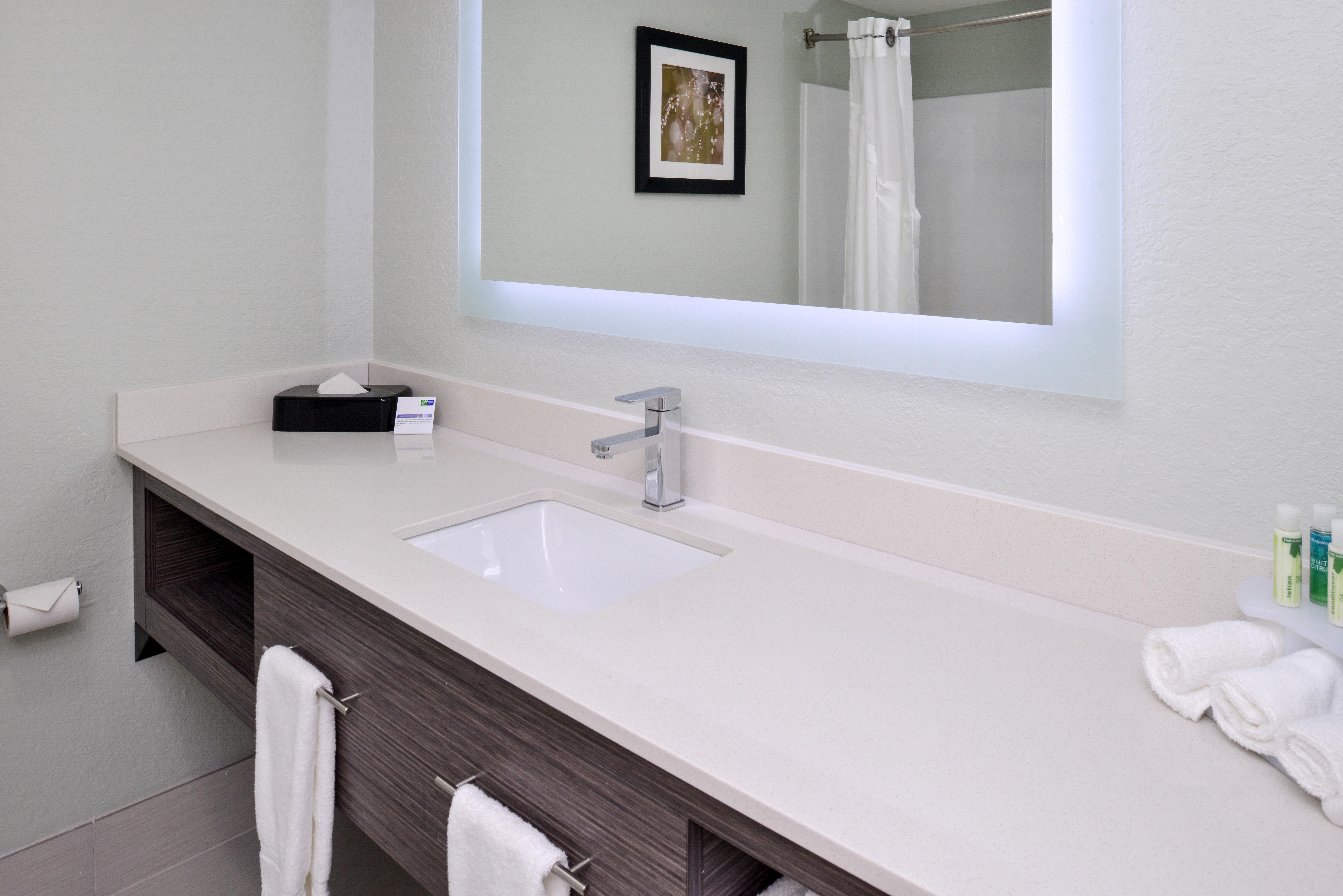 Holiday Inn Express Hotel & Suites Bonita Springs/Naples By Ihg Exterior photo